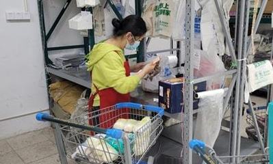 左手生鮮蔬菜、右手日用百貨,送到家穩(wěn)穩(wěn)的!
